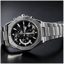 Reloj Hombre SKMEI Modelo 2452 Plateado Fondo Negro