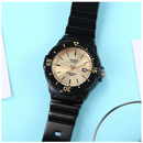 Reloj Casio LRW-200H-9E Diseño Juvenil