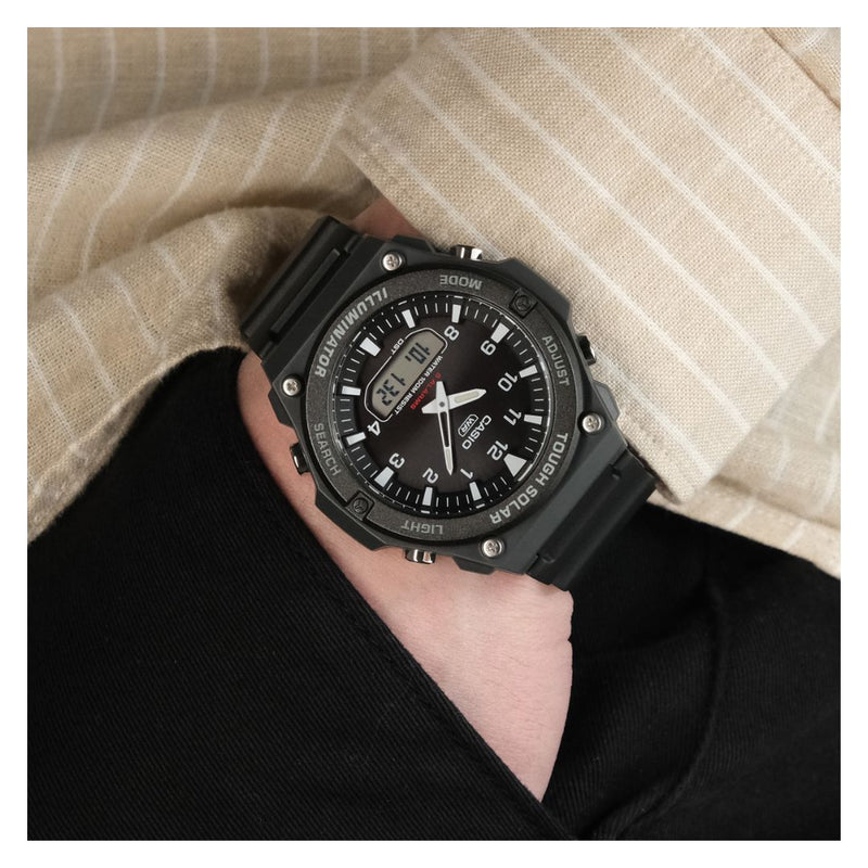 Reloj Casio AQ-S820W-1A Diseño Deportivo