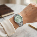 Reloj Mujer Q&Q C09A-025PY Diseño Casual