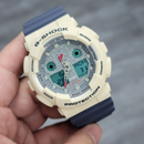 Reloj Casio G-SHOCK Modelo GA100PC-7A2 Diseño Deportivo