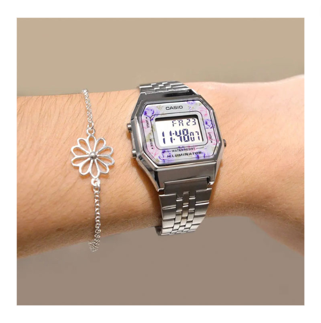 Reloj Casio Modelo LA-680WA-2C Diseño clásico