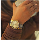 Reloj Q&Q QB47-801Y Diseño Elegante