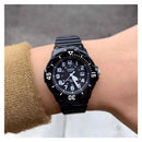 Reloj Casio LRW-200H-1B Diseño Deportivo