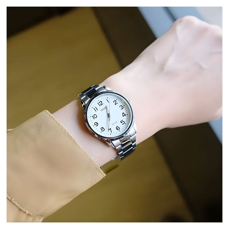 Reloj Casio Modelo LTP-1303D-7B Diseño Elegante