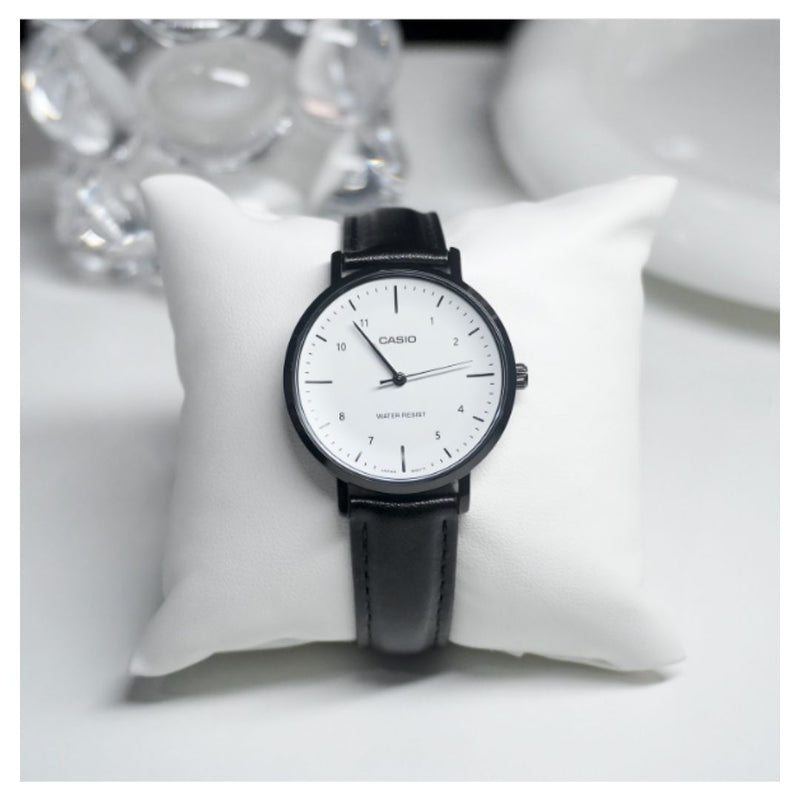 Reloj Casio LTP-VT03BL-7B Diseño Elegante