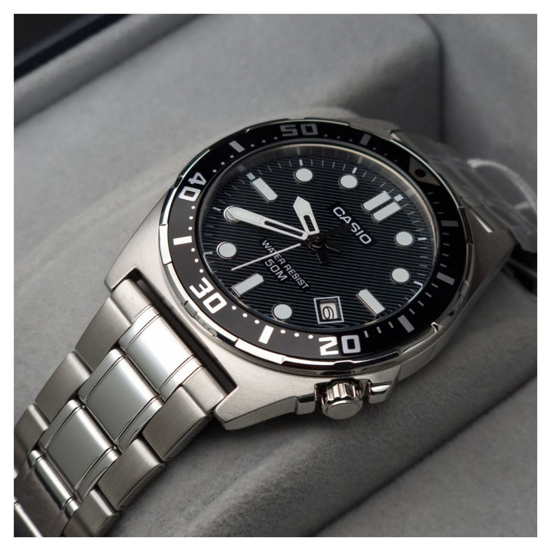 Reloj Casio Modelo MTD-135D-1A Diseño Deportivo