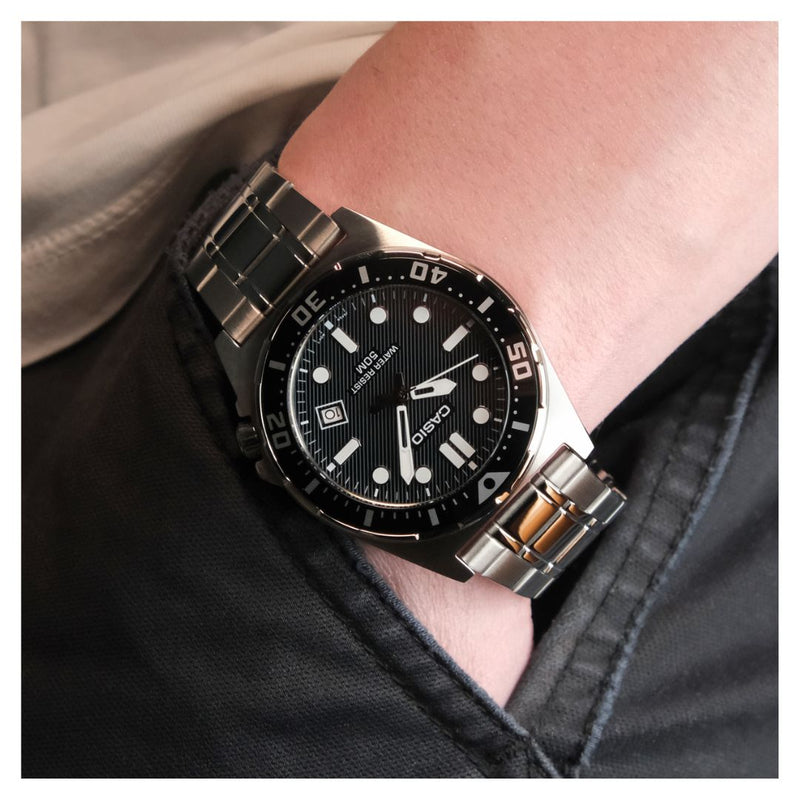 Reloj Casio Modelo MTD-135D-1A Diseño Deportivo