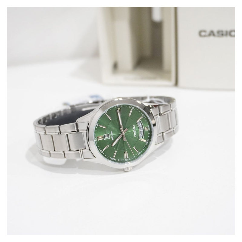 Reloj Casio MTP-1381D-3A Diseño Casual