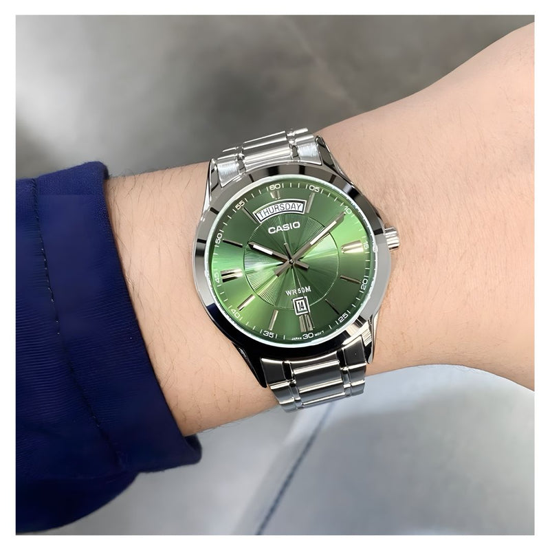 Reloj Casio MTP-1381D-3A Diseño Casual