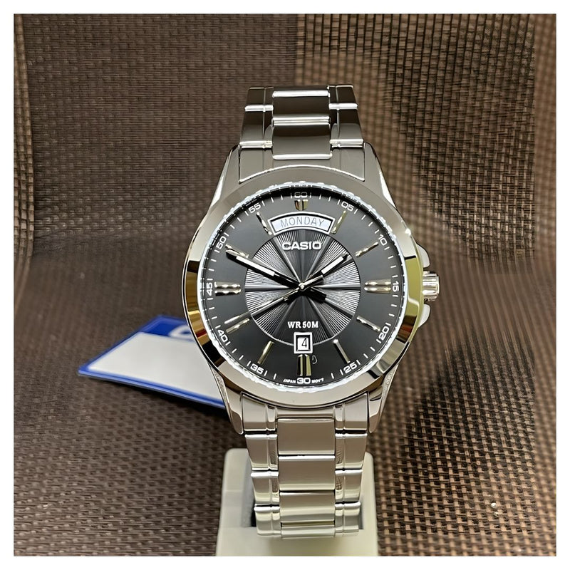 Reloj Casio MTP-1381D-8A Diseño Casual