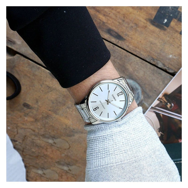 Reloj Casio Modelo MTP-V005D-7B Diseño Elegante