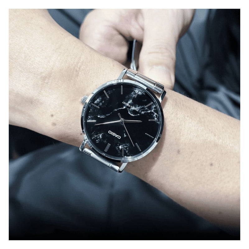 Reloj Casio Modelo MTP-VT01DM-1A Diseño Casual
