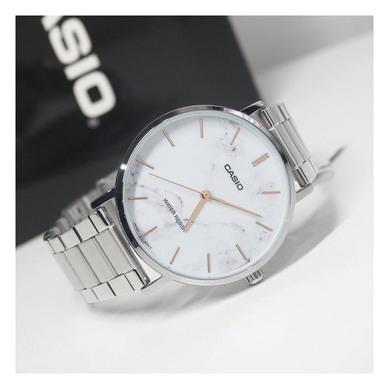Reloj Casio MTP-VT01DM-7A Diseño Casual