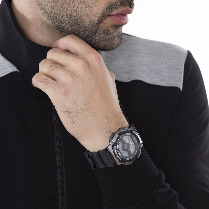Reloj Casio Referencia AE-1100W-1A Diseño Deportivo