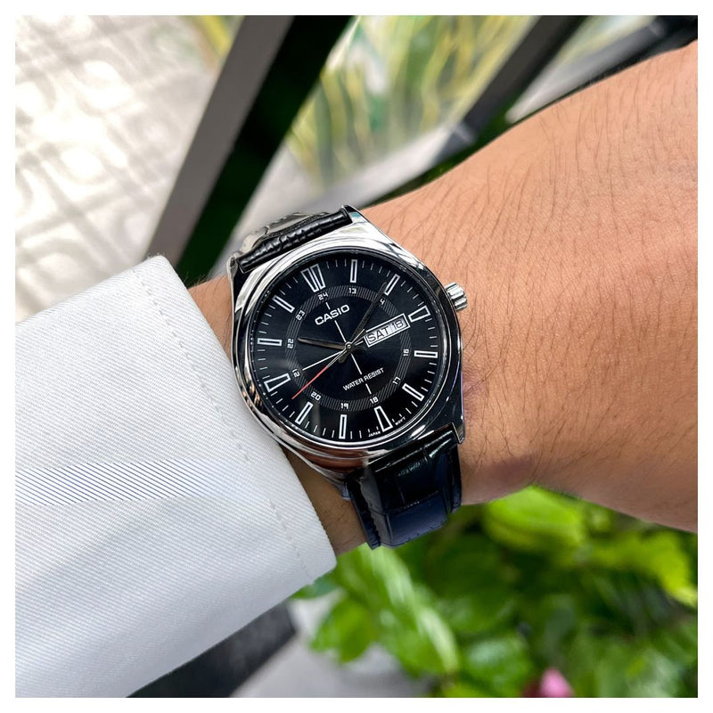 Reloj Casio Referencia MTP-V006L-1C Diseño Elegante