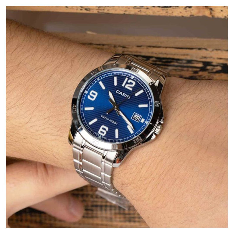 Reloj Casio Modelo LTP-V004D-2B Diseño Elegante
