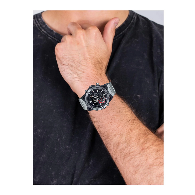 Reloj Casio ECB-40D-1A Diseño Deportivo