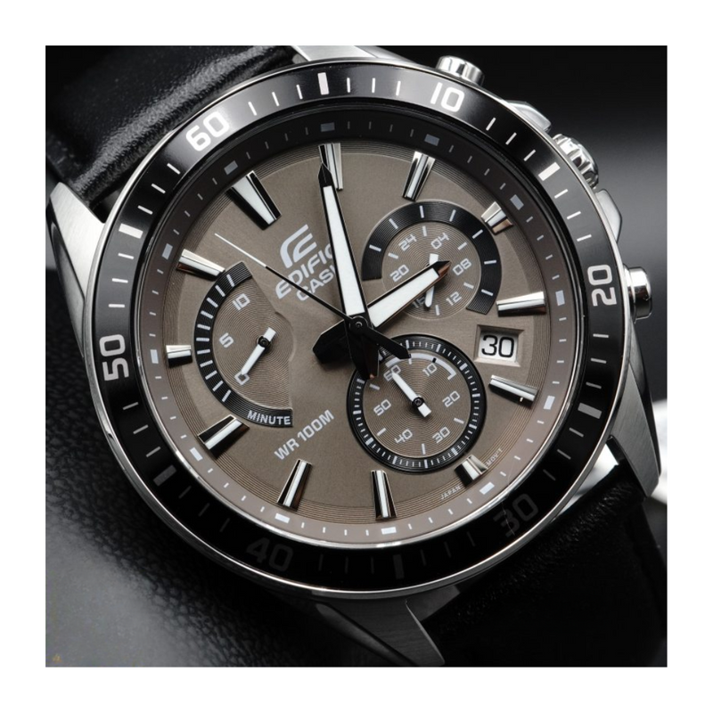 Reloj Casio Edifice EFR-552L-5AV Diseño Deportivo