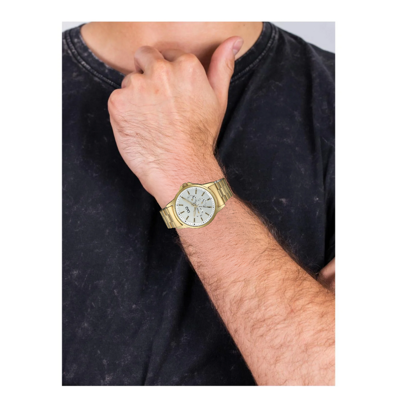 Reloj Q&Q AA32J001Y Diseño Casual