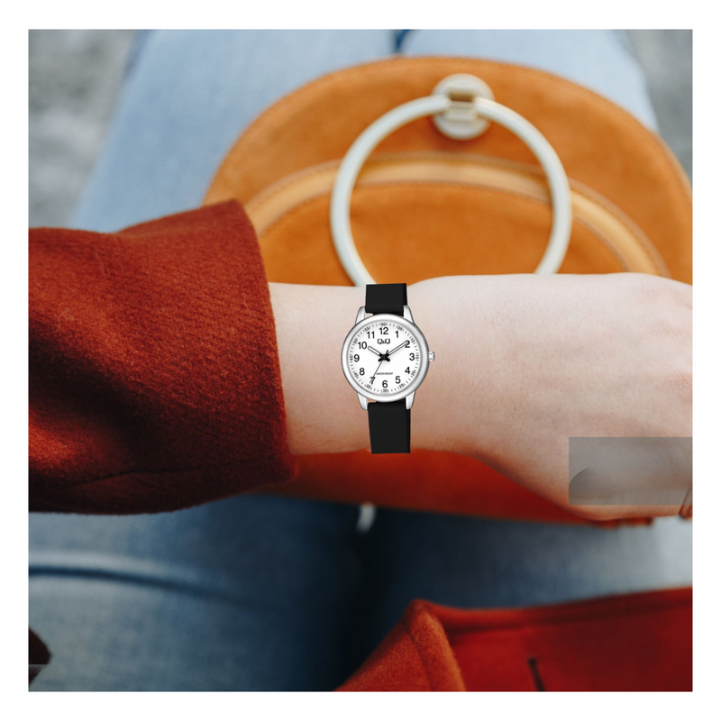 Reloj Q&Q QC15J334Y Diseño Casual