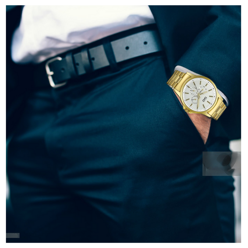 Reloj Q&Q AA32J001Y Diseño Casual