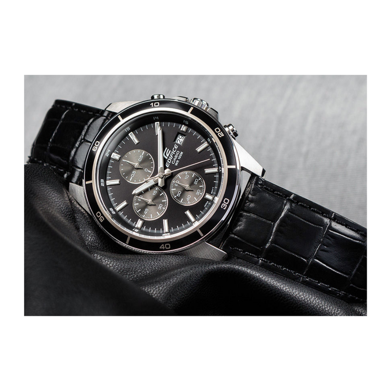 Reloj Casio Edifice EFR-526L-1AV Cronógrafo Diseño Deportivo