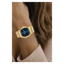 Reloj Q&Q Q02C-003PY Diseño Elegante