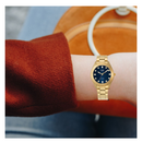 Reloj Q&Q Q01C-004PY Diseño Casual