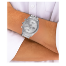 Reloj Q&Q A39A-001PY Diseño Casual