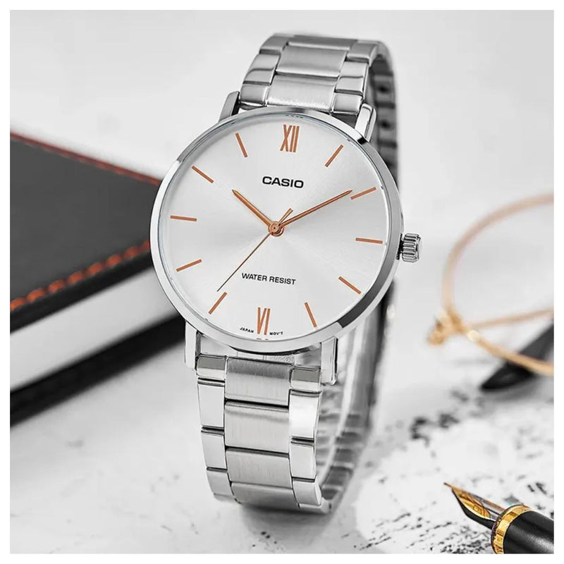 Reloj Casio Modelo LTP-VT01D-7B Diseño Elegante