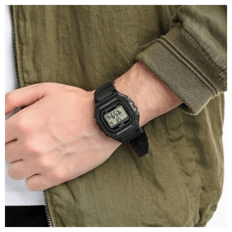 Reloj Casio Referencia W-218H-1A Diseño Deportivo