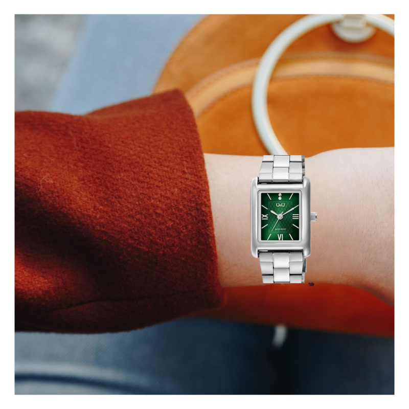 Reloj Q&Q C69A-003PY Diseño Sencillo