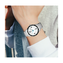 Reloj Q&Q Q09A-005PY Diseño Casual