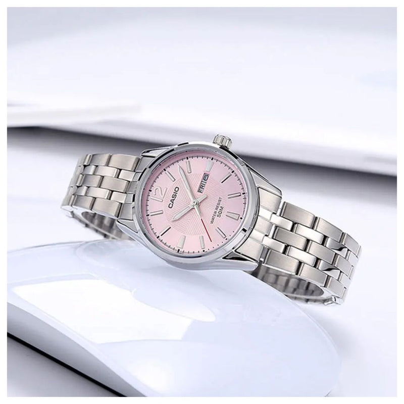 Reloj Casio Modelo LTP-1335D-5A Diseño Elegante