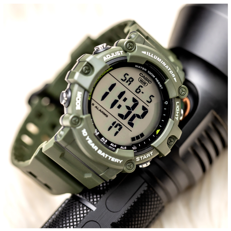 Reloj Casio Modelo AE-1500WHX-3AV Diseño Deportivo