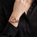 Reloj Mujer Modelo Q&Q Q981-802Y Diseño Elegante