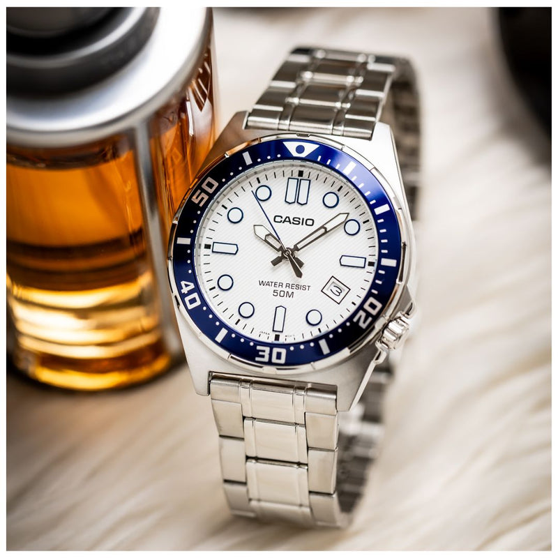 Reloj Casio Modelo MTD-135D-7A Diseño Deportivo