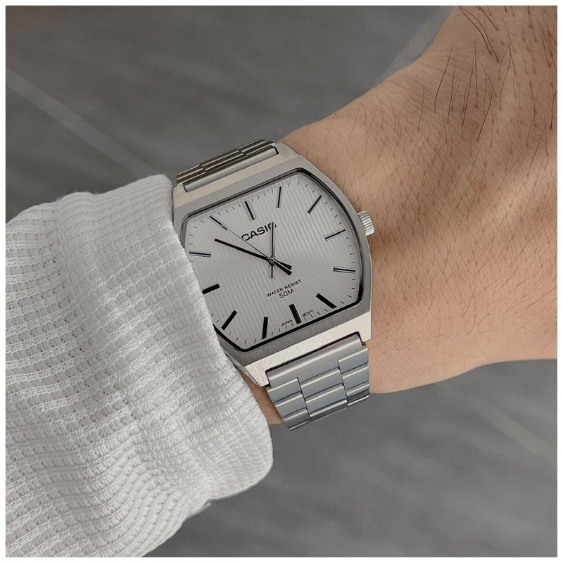 Reloj Casio Modelo MTP-B140D-7A Diseño Elegante