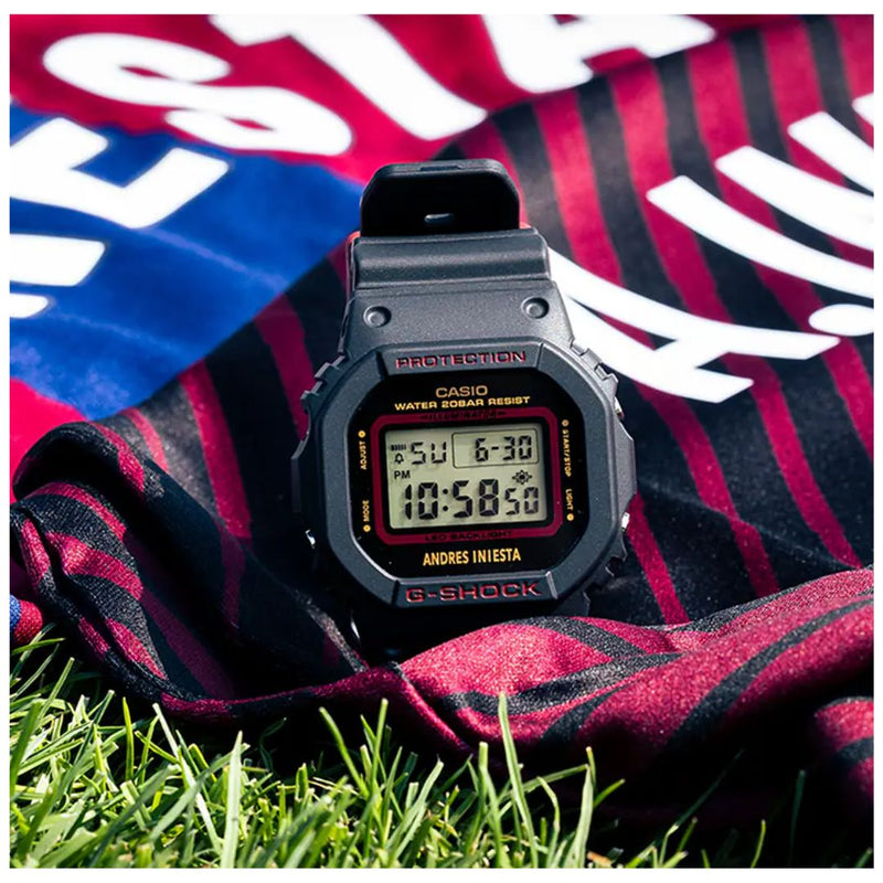 Reloj Casio G-SHOCK DW-5600AI-1D Edicion Iniesta
