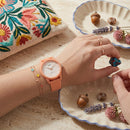 Reloj Mujer Q&Q VS12J026Y Diseño Casual