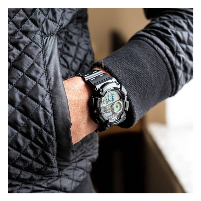 Reloj Casio Referencia WS-1500H-1A Diseño Deportivo