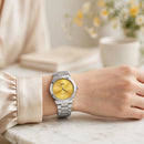 Reloj Mujer Q&Q Modelo Q66B-500PY Diseño Elegante