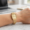 Reloj mujer Q&Q Modelo Q39C-503PY Diseño Elegante
