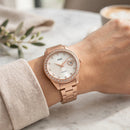 Reloj Mujer Q&Q A19A-501PY Diseño Elegante