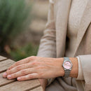 Reloj Mujer Q&Q Q84B-003PY Diseño Elegante