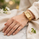 Reloj Mujer Q&Q Modelo C79A-002PY Diseño Elegante
