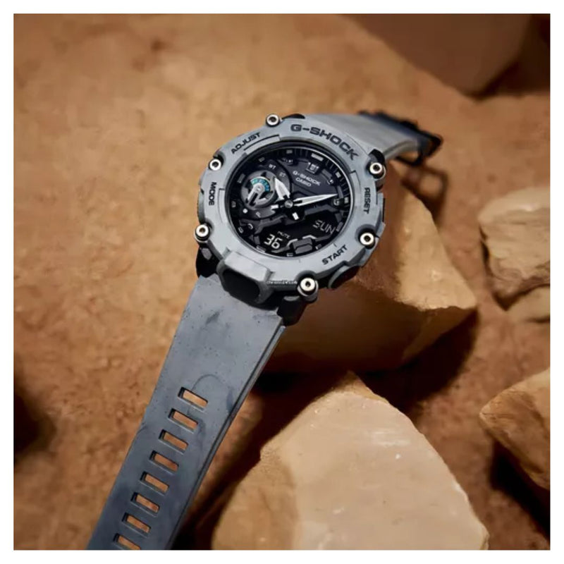 Reloj G-SHOCK Casio Referencia GA-2200SL-8A Diseño Deportivo