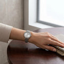 Reloj Q&Q Q12A-001PY Diseño Elegante
