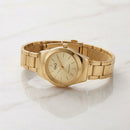 Reloj Mujer Q&Q C74A-004PY Diseño Elegante